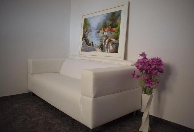 호텔 Saint Michael Garni