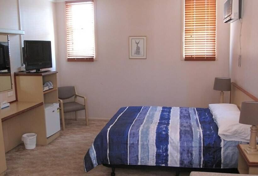 酒店 The Commercial