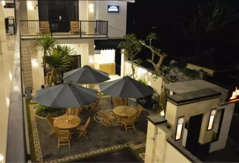Hotelli Tirtha Canggu Suites