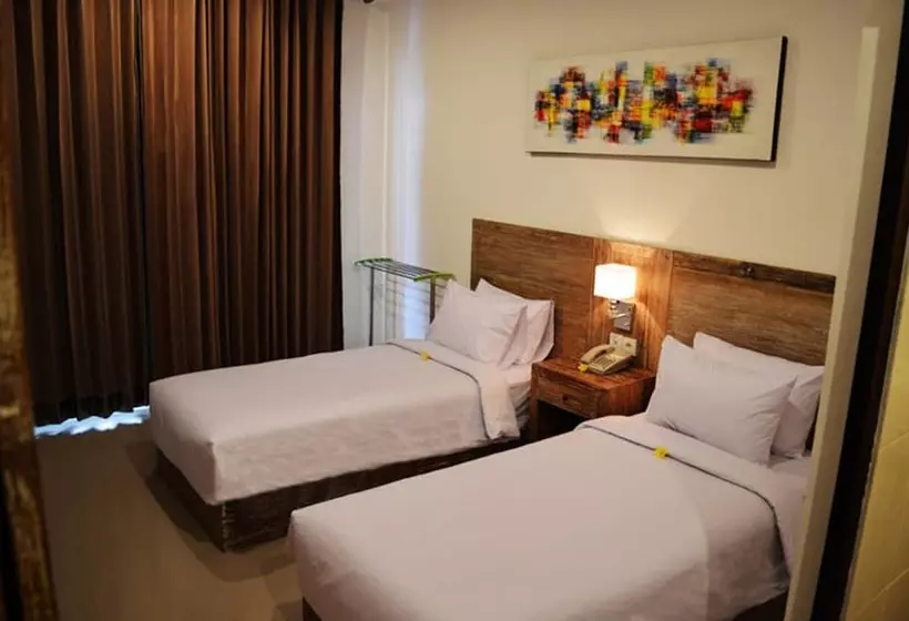Hotelli Tirtha Canggu Suites