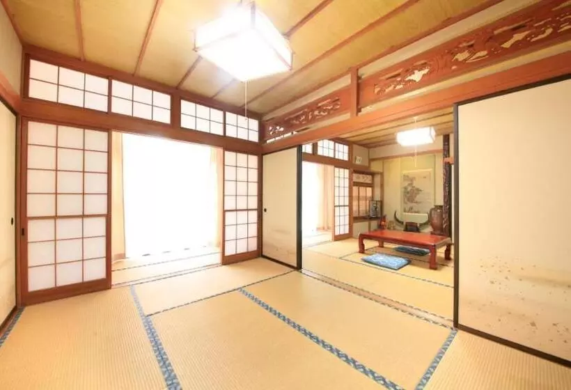 ریوکان Minshuku Fukufuji
