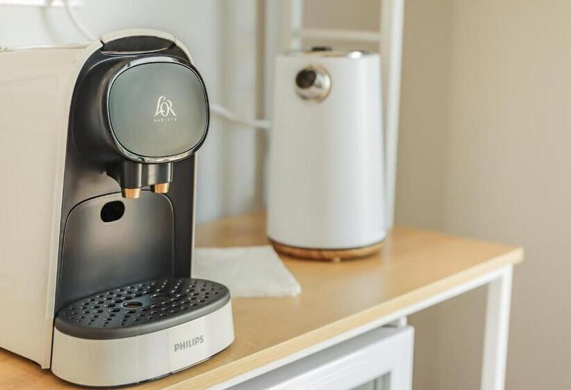 민박 Les Gîtes De Laure L Eden Romantique, Chambres Hôtes, Spa Privé, Couloir De Nage, Adults Only