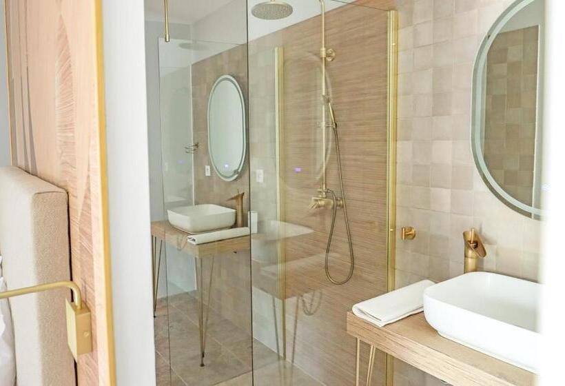 민박 Les Gîtes De Laure L Eden Romantique, Chambres Hôtes, Spa Privé, Couloir De Nage, Adults Only