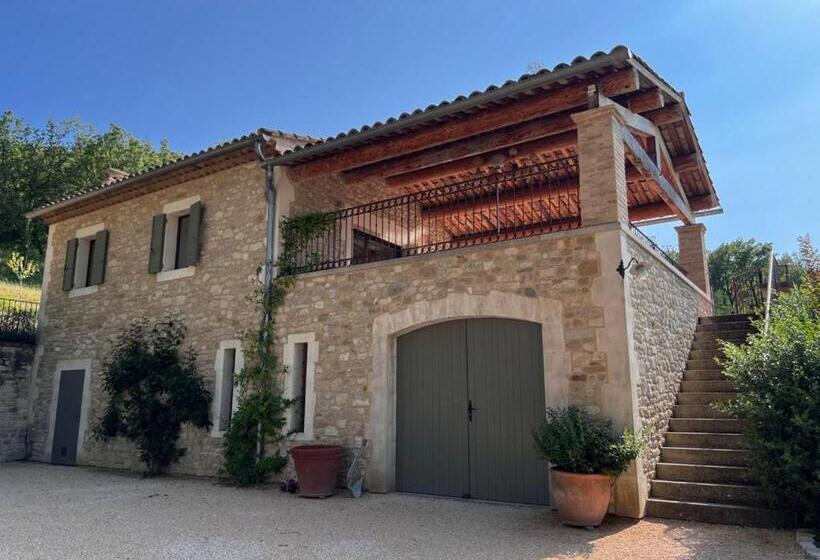 مبيت وإفطار Pool House