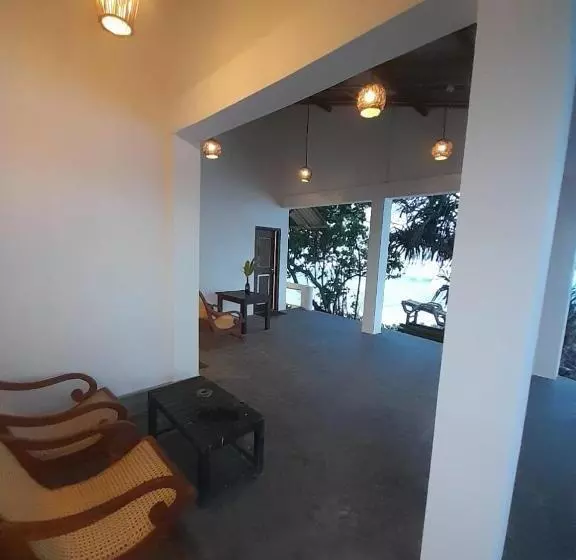 Aamiaismajoitus (B&B) Sooriya Villa