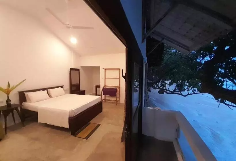 Aamiaismajoitus (B&B) Sooriya Villa