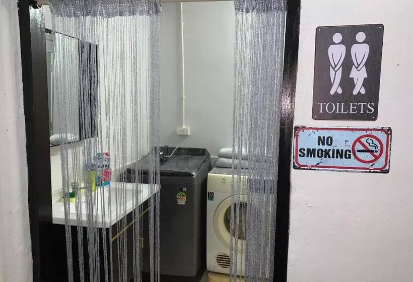 Homey Hostel Khaosan