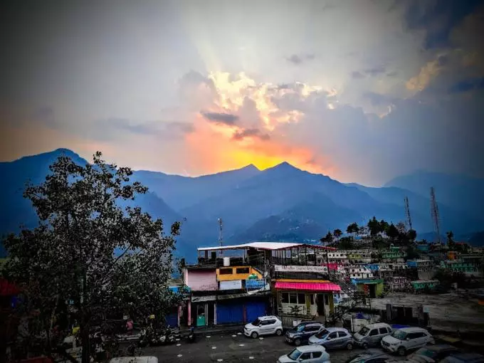 Hotelli Manorama Palace Badrinath