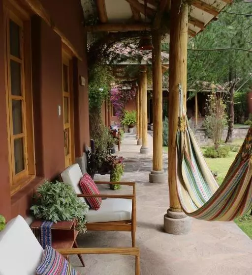 ホテル Natural Human Boutique Sanctuary   Sacred Valley Peru