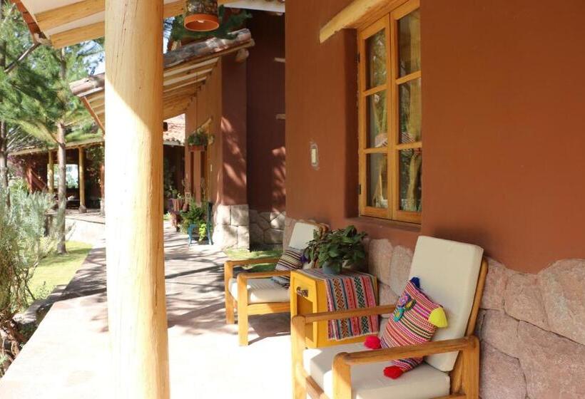 בית מלון כפרי Natural Human Boutique Sanctuary   Sacred Valley Peru