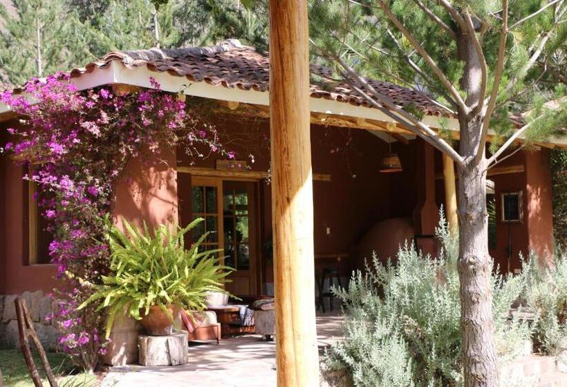 בית מלון כפרי Natural Human Boutique Sanctuary   Sacred Valley Peru