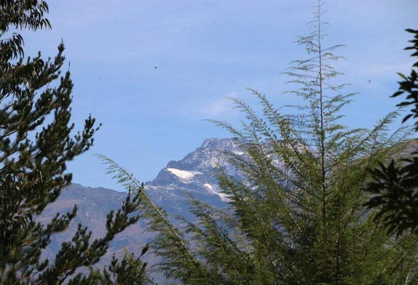 בית מלון כפרי Natural Human Boutique Sanctuary   Sacred Valley Peru
