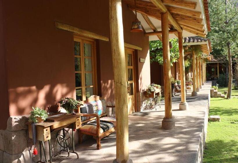 בית מלון כפרי Natural Human Boutique Sanctuary   Sacred Valley Peru