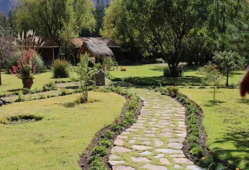 ホテル Natural Human Boutique Sanctuary   Sacred Valley Peru
