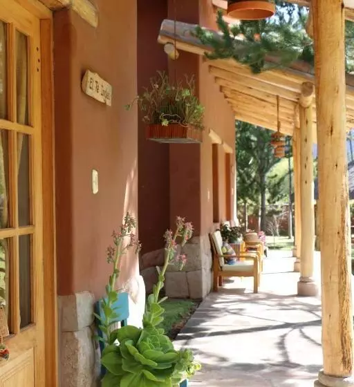 ホテル Natural Human Boutique Sanctuary   Sacred Valley Peru