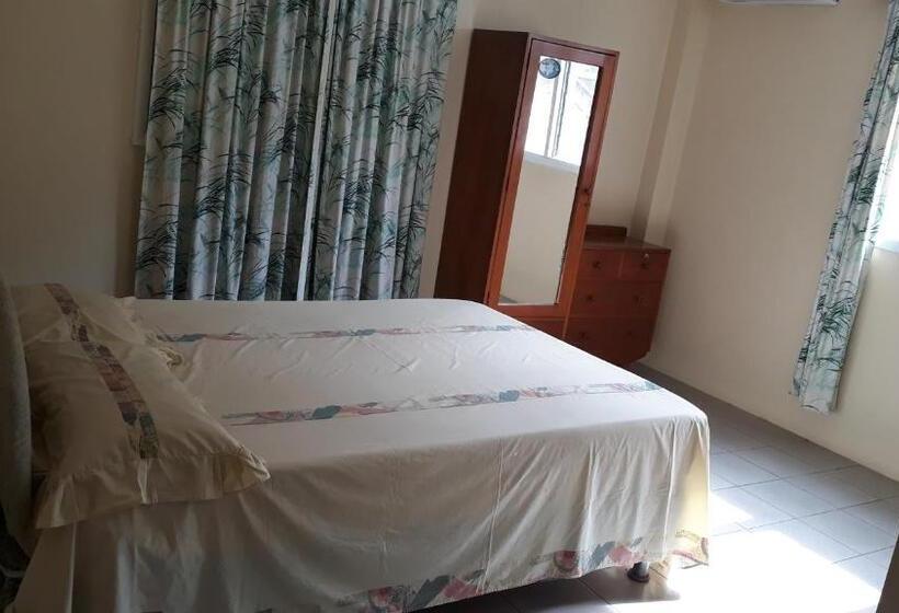 Bed and Breakfast Newtown Beach Bed And Bath