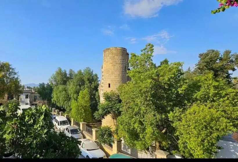Majatalo Burcu Guest Home