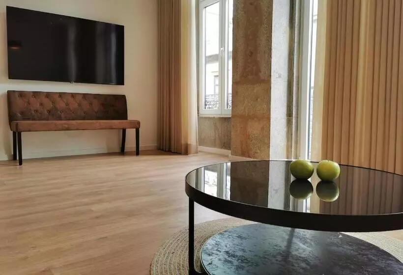 ペンション Cidade Alojamento