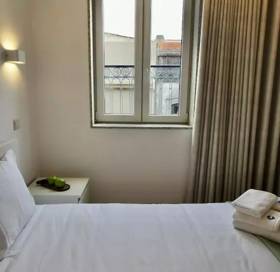 ペンション Cidade Alojamento