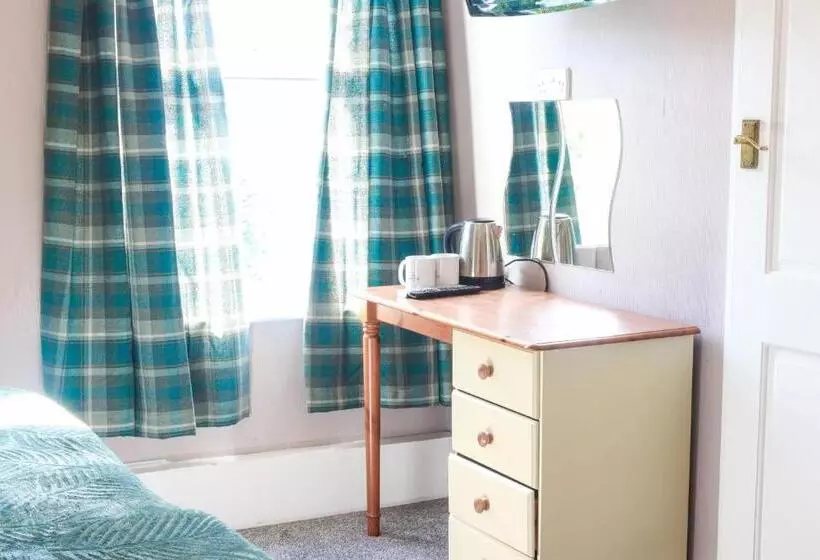 Majatalo Meadowsway Guesthouse