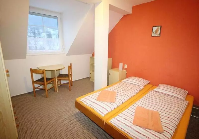 Majatalo Penzion Bradlecký Mlýn