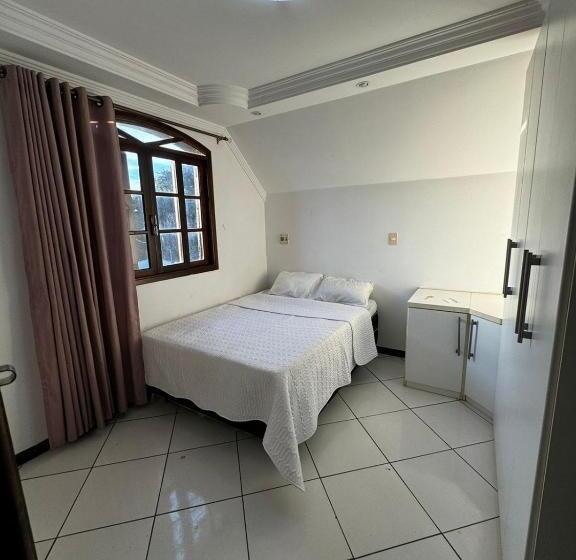 פנסיון Pousada Castelo Da Villa   Vila Yolanda, Foz Do Iguaçu