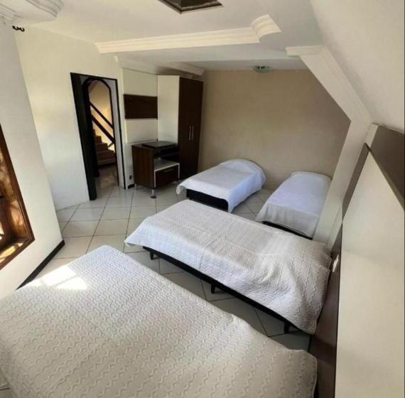 פנסיון Pousada Castelo Da Villa   Vila Yolanda, Foz Do Iguaçu