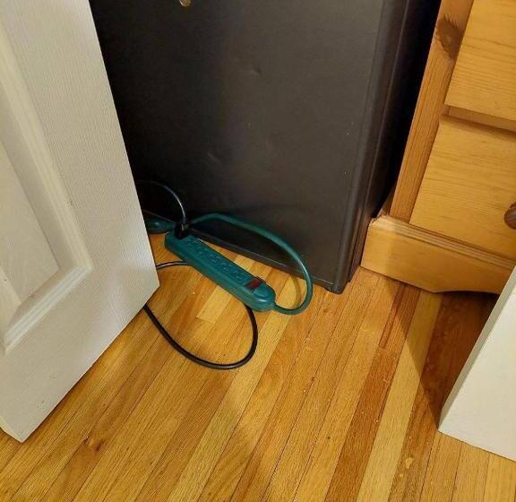 펜션 Private Room With Shared Bathroom