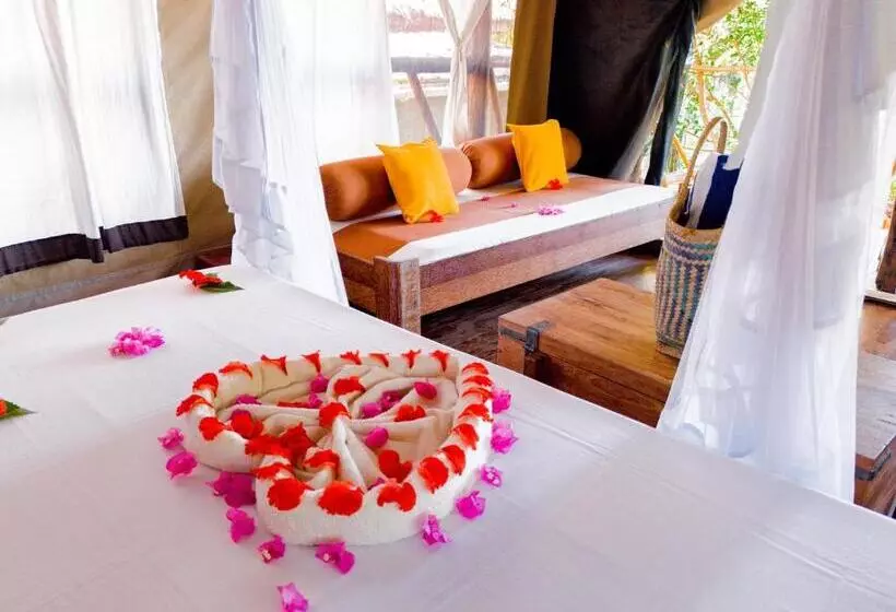 Lomakeskus Swahili Palace Zanzibar