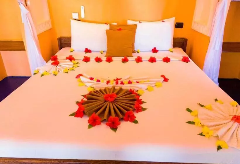 Lomakeskus Swahili Palace Zanzibar