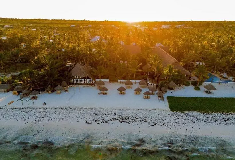 Lomakeskus Swahili Palace Zanzibar