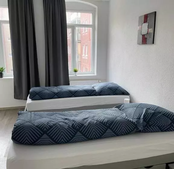 هتل Monteurzimmer