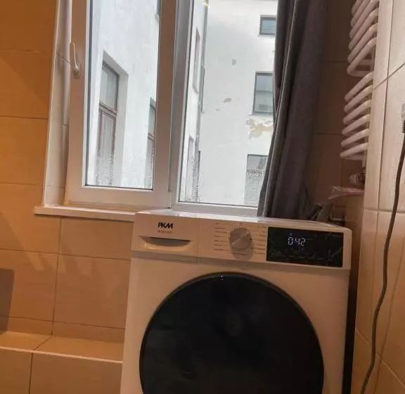 هتل Monteurzimmer