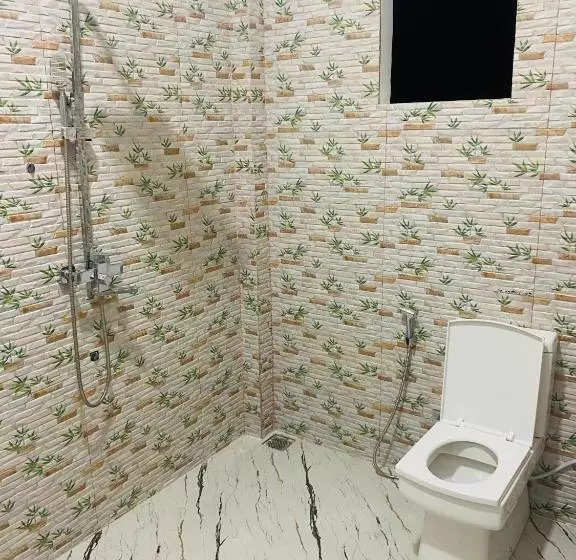 Hotel Shell House