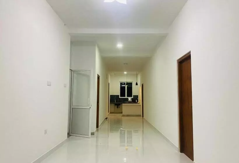 Hotel Shell House