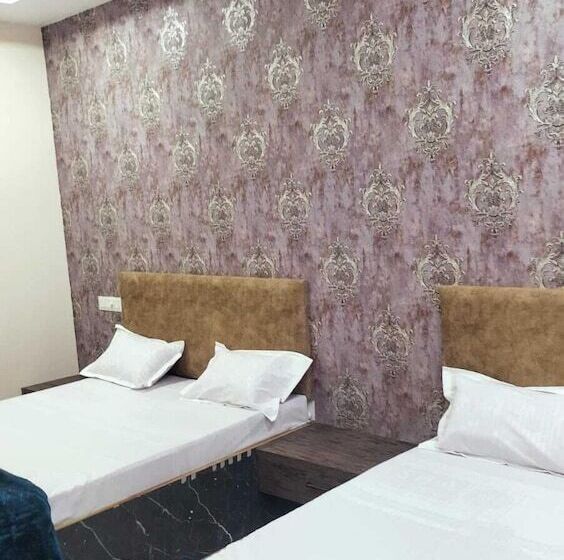 Отель Somnath Inn