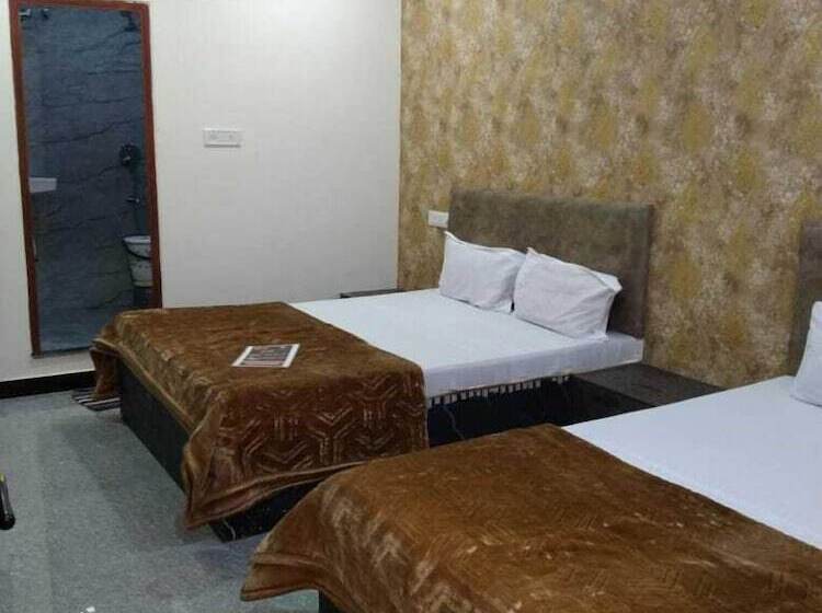 Отель Somnath Inn