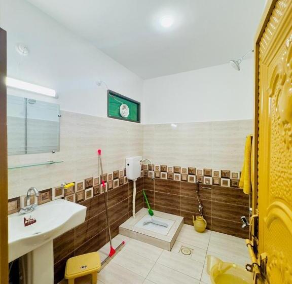 Hotel Tourist Palace