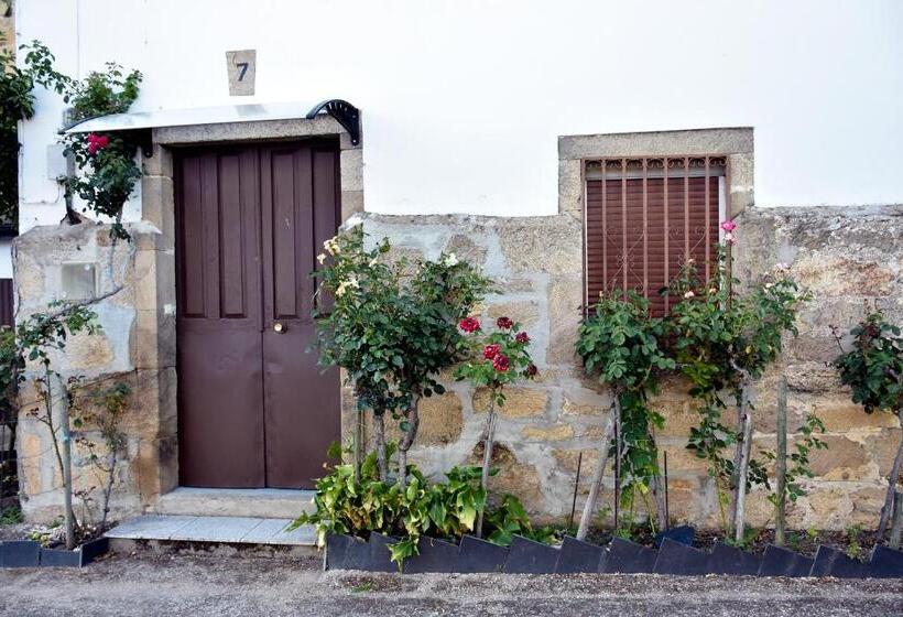 O Lar Albergue Larouco