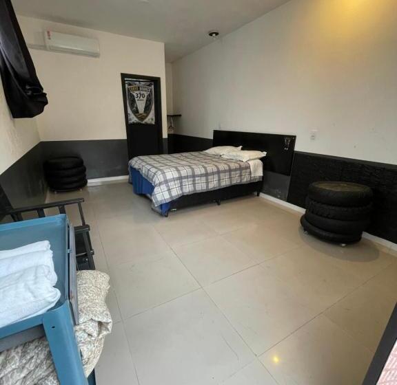 پانسیون Motogaragem