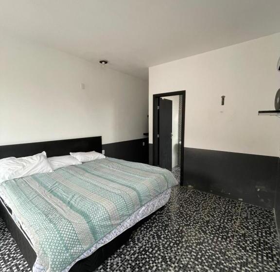 پانسیون Motogaragem