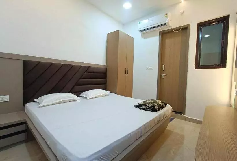 Majatalo Shri Radha Rani Kripa Dham