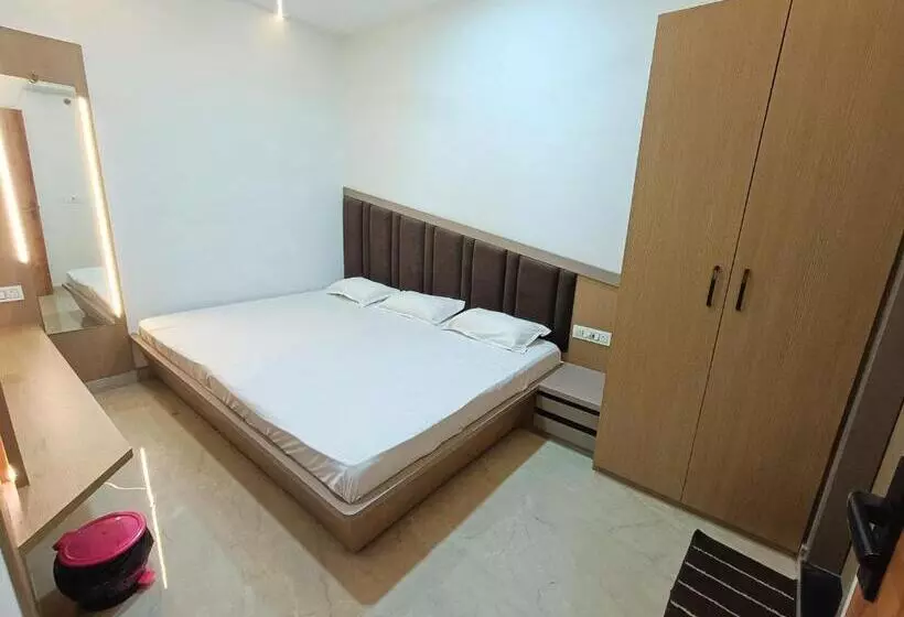 Majatalo Shri Radha Rani Kripa Dham