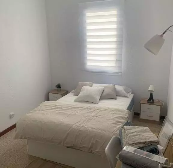 هاستل Habitacion Privada En Piso Compartido Lepanto