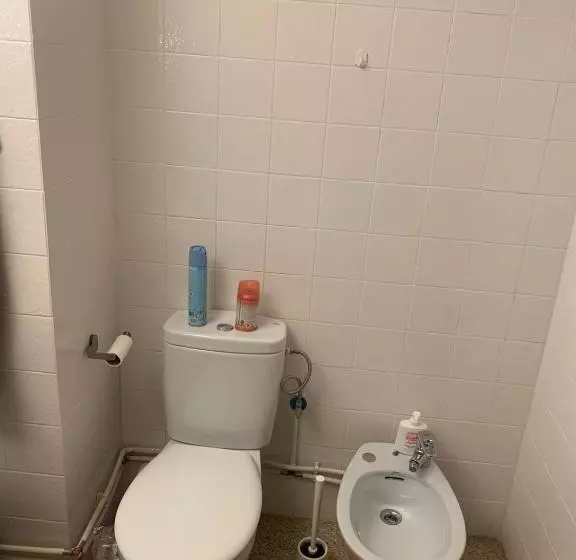 هاستل Habitacion Privada En Piso Compartido Lepanto