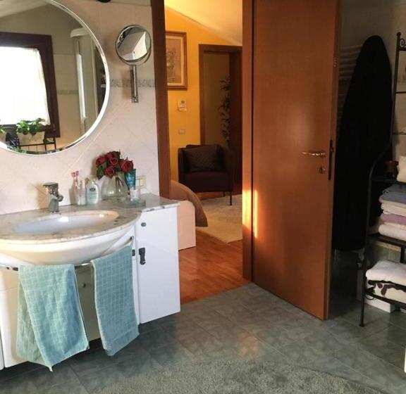 Bed and Breakfast B And B Serenella Country House