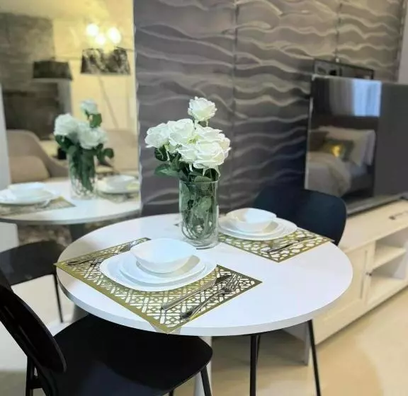 تختخواب و صبحانه Demillo Style Suites At Smdc