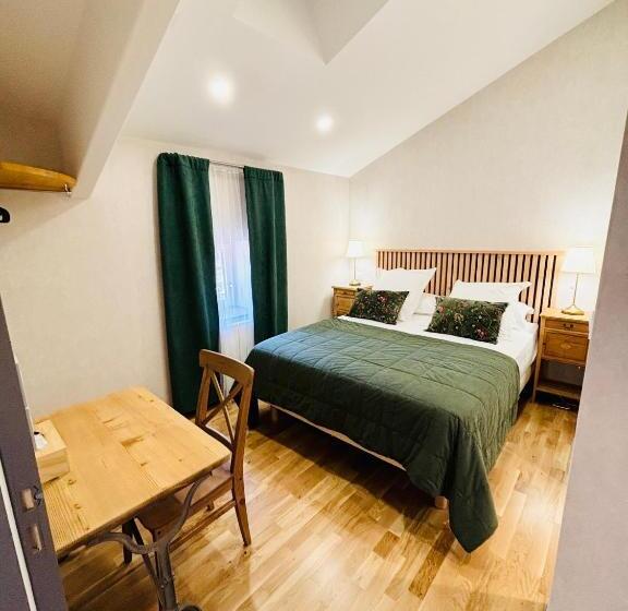 مبيت وإفطار Les Pierres Roses