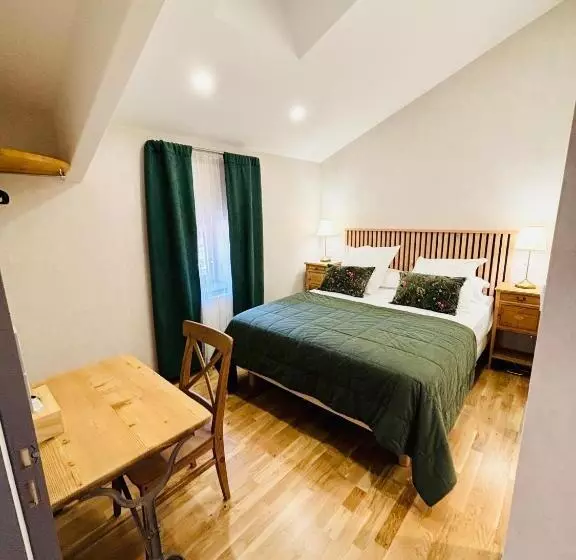 Aamiaismajoitus (B&B) Les Pierres Roses