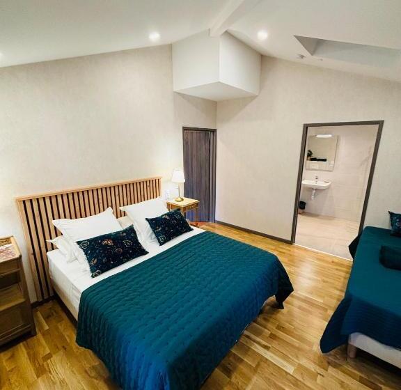 مبيت وإفطار Les Pierres Roses